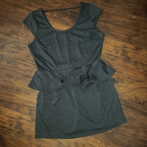 Charlotte Russe Dresses & Skirts - Charlotte Russe | XL | Gray Peplum Knit Dress